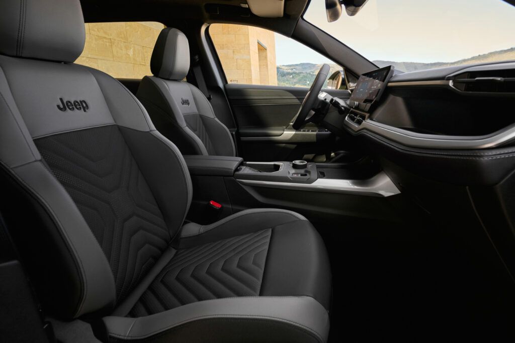neuer jeep compass innenraum