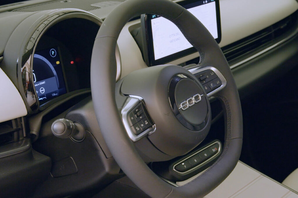 fiat 600 lenkrad
