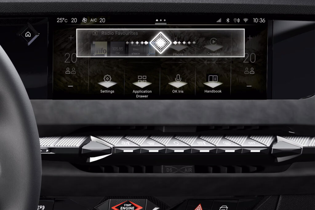 ds no 4 infotainment