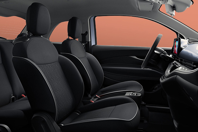 fiat 500e christmas edition innenraum