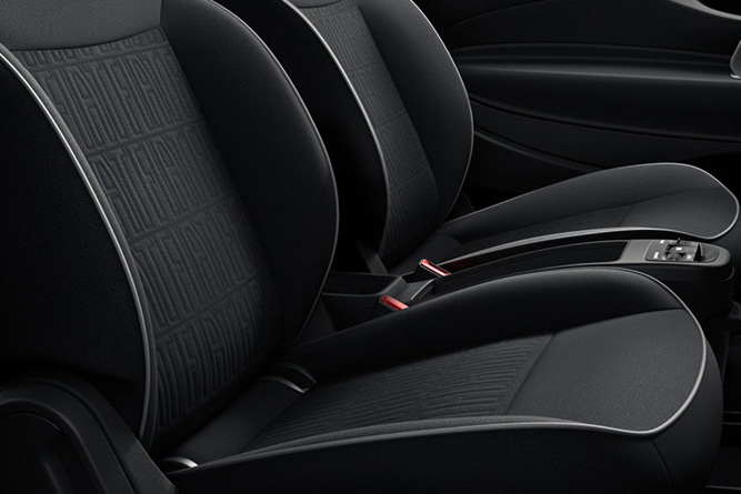 fiat 500e christmas edition sitze details