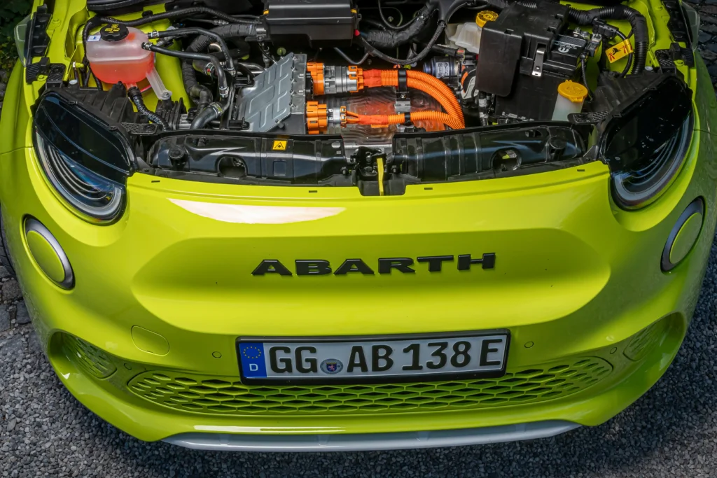 Abarth500eTurismo4