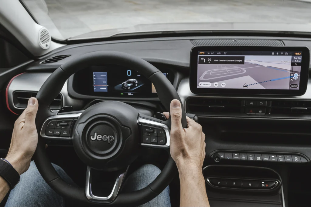 JeepAvengere Hybrid Summit2