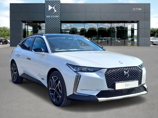 Fahrzeugabbildung DS Automobiles DS4 E-Tense Cross Rivoli Hybrid 225 Plug-In EU6d