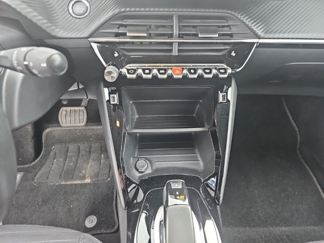 Fahrzeugabbildung Peugeot e-208 Active Pack 136PS (100KW) Elektromotor