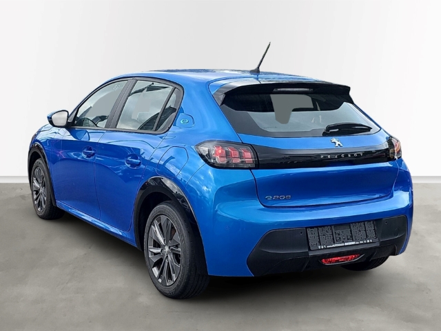 Fahrzeugabbildung Peugeot e-208 Active Pack 136PS (100KW) Elektromotor