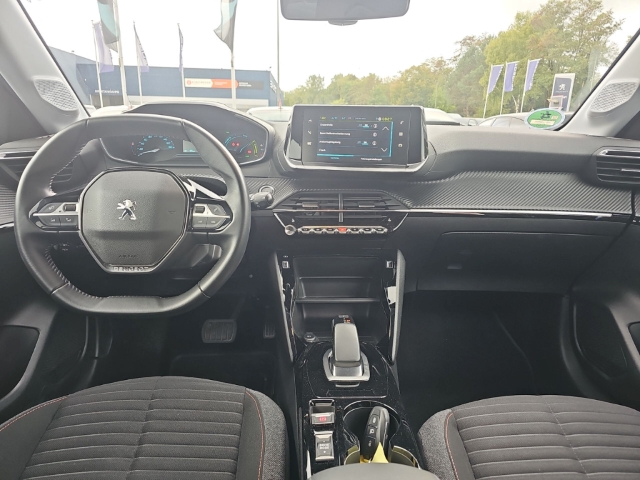 Fahrzeugabbildung Peugeot e-208 Active Pack 136PS (100KW) Elektromotor