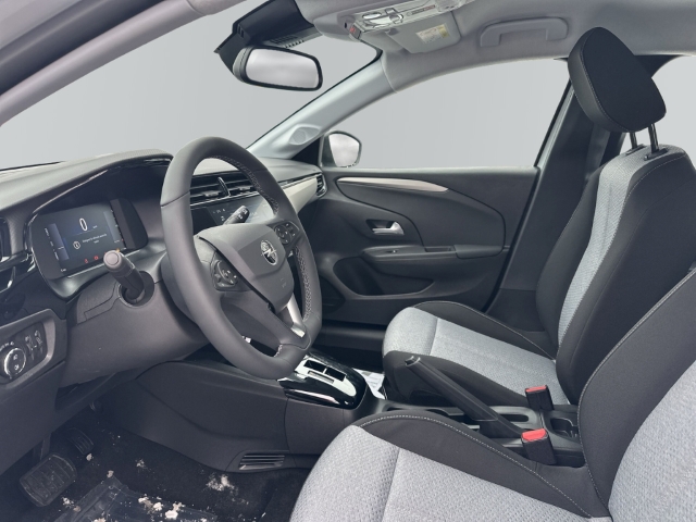 Fahrzeugabbildung Opel Corsa Edition LED Apple CarPlay Android Auto Musikstreaming DAB SHZ LenkradHZG Totwinkelassistent