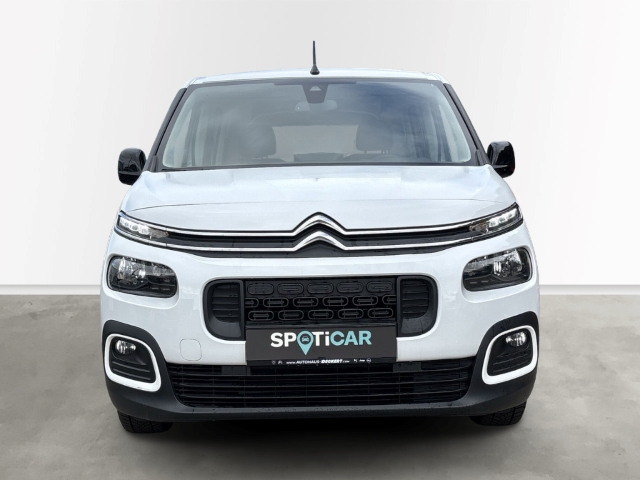 Fahrzeugabbildung Citroen Berlingo Feel M Mehrzonenklima DAB SHZ Spurhalteass. Fernlichtass. Verkehrszeichenerk.