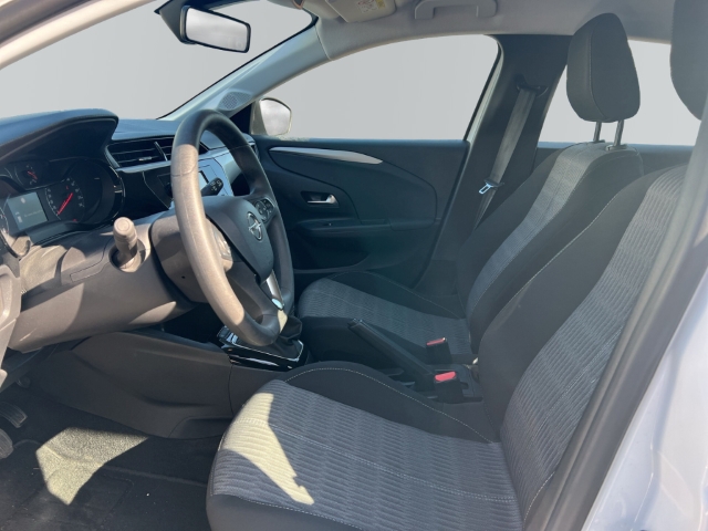 Fahrzeugabbildung Opel Corsa Edition Apple CarPlay Android Auto Musikstreaming DAB Spurhalteass. Verkehrszeichenerk.