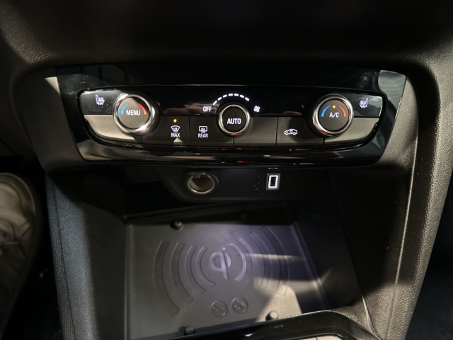 Fahrzeugabbildung Opel Corsa GS Navi LED ACC Apple CarPlay Android Auto Klimaautom Musikstreaming DAB