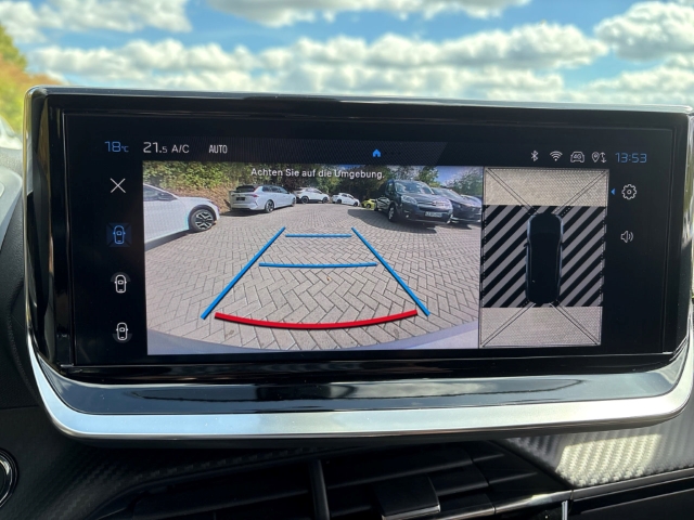 Fahrzeugabbildung Peugeot 2008 GT AHK-abnehmbar Navi Leder 360 Kamera Massagesitze LED ACC Apple CarPlay Android Auto - mit KI generiert/bearbeitet