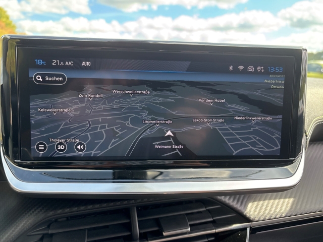 Fahrzeugabbildung Peugeot 2008 GT AHK-abnehmbar Navi Leder 360 Kamera Massagesitze LED ACC Apple CarPlay Android Auto - mit KI generiert/bearbeitet