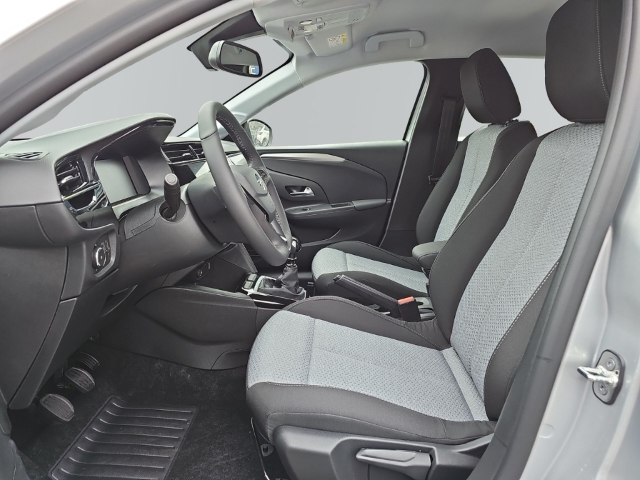 Fahrzeugabbildung Opel Corsa F Edition LED Apple CarPlay Android Auto Musikstreaming DAB SHZ LenkradHZG - mit KI generiert/bearbeitet