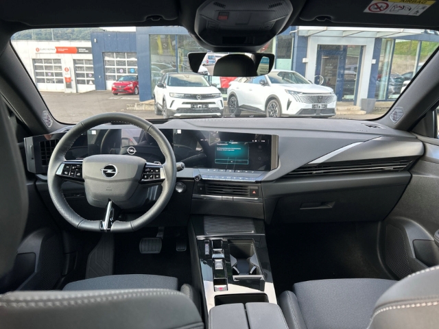 Fahrzeugabbildung Opel Astra Sports Tourer GS 1.2 Turbo HUD Navi 360 Kamera LED ACC Apple CarPlay Android Auto