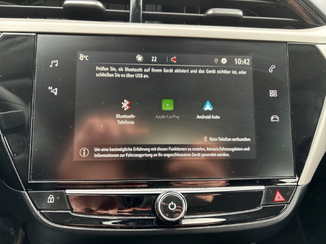 Fahrzeugabbildung Opel Corsa Electric Edition Apple CarPlay Android Auto Klimaautom Musikstreaming DAB SHZ Spurhalteass.