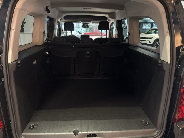 Fahrzeugabbildung Opel Combo Life GS XL LED Apple CarPlay Android Auto Mehrzonenklima DAB LenkradHZG Totwinkelassistent