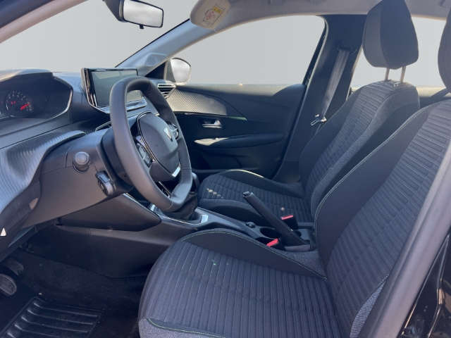 Fahrzeugabbildung Peugeot 208 Active DAB Keyless Spurhalteass. Verkehrszeichenerk. Notbremsass.