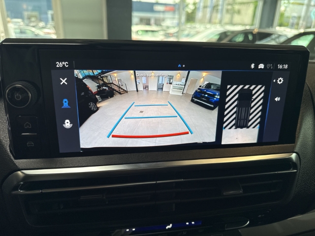 Fahrzeugabbildung Opel Zafira M Life Edition 8-Sitze AHK Navi Digitales Cockpit LED ACC Apple CarPlay
