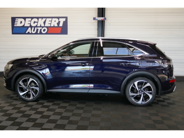 Fahrzeugabbildung DS Automobiles DS7 DS Crossback E-Tense 4x4 Rivoli Navi Nachtsichtass. 360 Kamera Massagesitze - mit KI generiert/bearbeitet