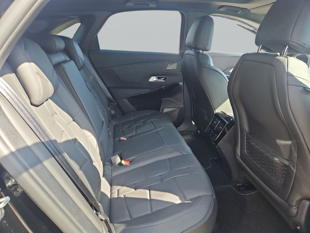 Fahrzeugabbildung DS Automobiles DS7 DS 7 Etoile 1.5 BlueHDi 130 FAP EU6e
