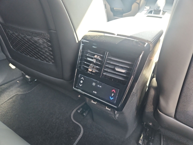 Fahrzeugabbildung DS Automobiles DS7 DS 7 Etoile 1.5 BlueHDi 130 FAP EU6e