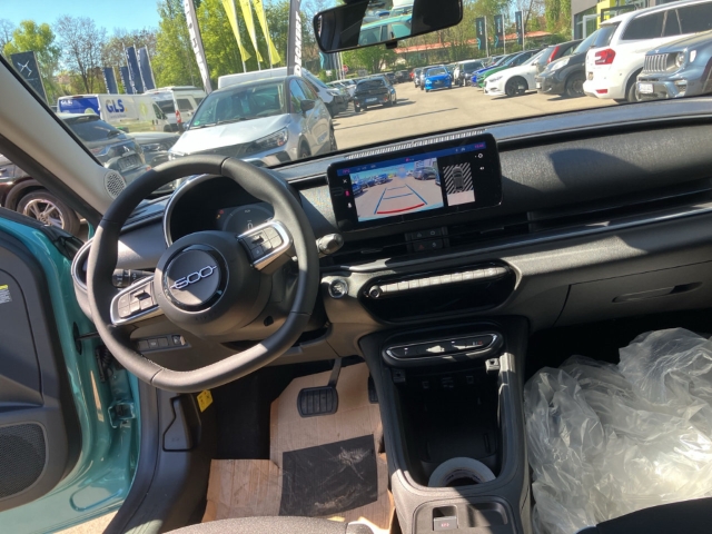 Fahrzeugabbildung Fiat 600 Hybrid Sonderedition , Nav, RFK, SHZ