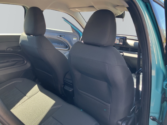 Fahrzeugabbildung Fiat 600 Hybrid Sonderedition , Nav, RFK, SHZ