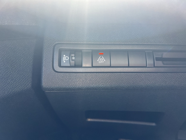 Fahrzeugabbildung Peugeot 3008 Allure Pack Navi Digitales Cockpit LED Apple CarPlay Android Auto 2-Zonen-Klimaautom