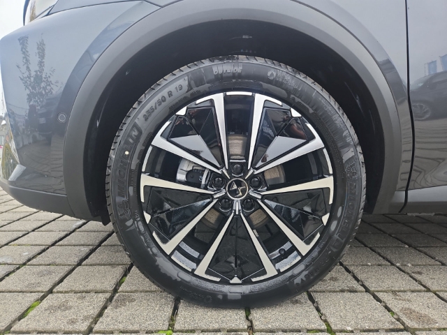 Fahrzeugabbildung DS Automobiles DS7 DS 7 Etoile 1.5 BlueHDi 130 FAP EU6e
