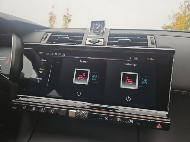Fahrzeugabbildung DS Automobiles DS7 DS 7 Etoile 1.5 BlueHDi 130 FAP EU6e