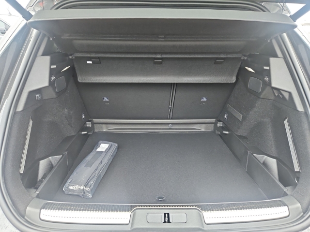 Fahrzeugabbildung DS Automobiles DS7 DS 7 Etoile 1.5 BlueHDi 130 FAP EU6e