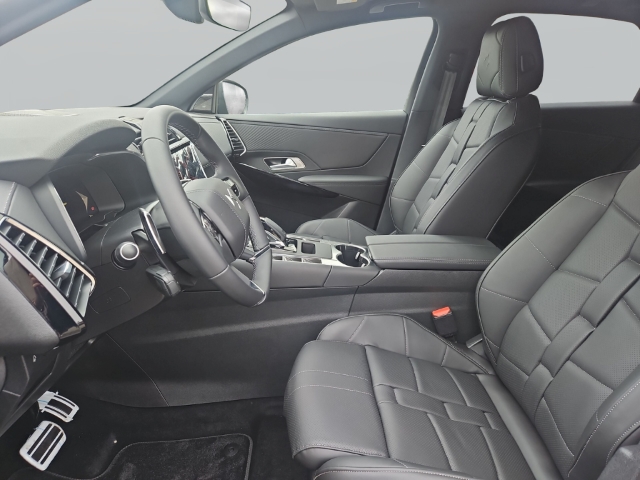 Fahrzeugabbildung DS Automobiles DS7 DS 7 Etoile 1.5 BlueHDi 130 FAP EU6e