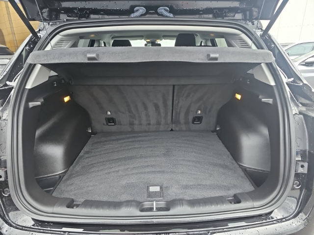 Fahrzeugabbildung Jeep Compass High Altitude Mild-Hybrid FWD, 130 PS, Automatik, RFK,SHZ