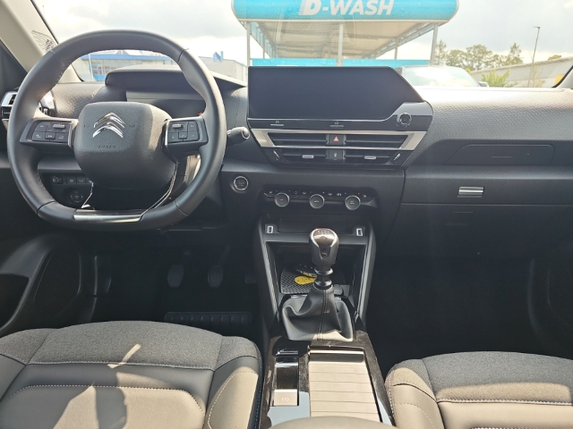 Fahrzeugabbildung Citroen C4 Shine HUD Navi 360 Kamera LED Apple CarPlay Android Auto Mehrzonenklima Musikstreaming