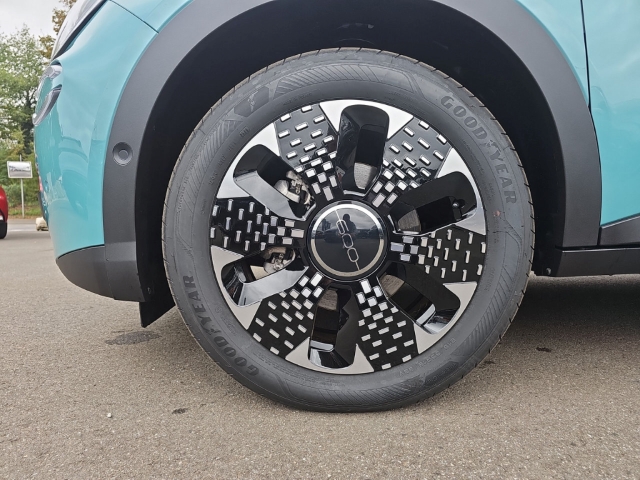 Fahrzeugabbildung Fiat 600 Hybrid La Prima, Leder, SHZ, Navi, RFK 145 PS