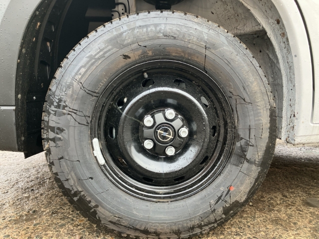 Fahrzeugabbildung Opel Movano Kasten H2 35 L2H2 BlueHDI 140 Techno Plus Worksite light Cargo Paket