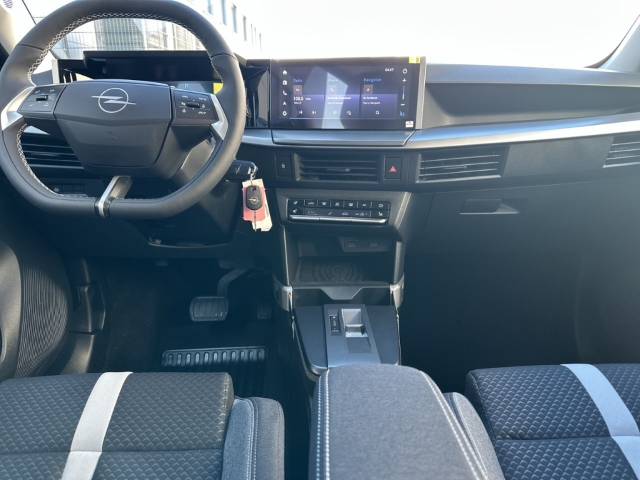 Fahrzeugabbildung Opel Frontera GS Navi Digitales Cockpit LED Apple CarPlay Android Auto Klimaautom Musikstreaming