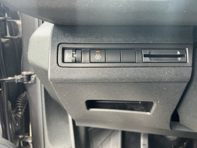 Fahrzeugabbildung Peugeot 3008 Allure Pack Navi Digitales Cockpit LED ACC 2-Zonen-Klimaautom DAB SHZ Keyless