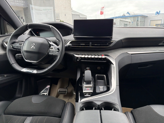 Fahrzeugabbildung Peugeot 3008 Hybrid4 300 GT Pack Navi Digitales Cockpit Soundsystem Nachtsichtass. 360 Kamera
