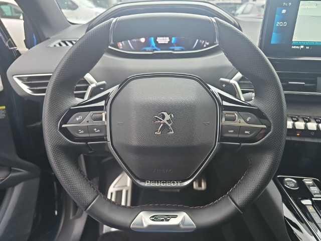 Fahrzeugabbildung Peugeot 3008 GT El. Panodach Navi Digitales Cockpit LED ACC 2-Zonen-Klimaautom Fahrerprofil