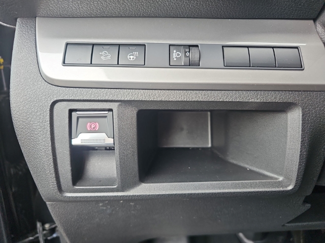Fahrzeugabbildung Citroen Spacetourer Plus XL Navi Digitales Cockpit Soundsystem LED Apple CarPlay Android Auto