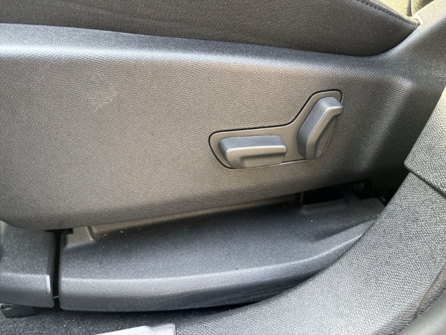 Fahrzeugabbildung Citroen C5 Aircross e-Series Navi Digitales Cockpit 360 Kamera LED Apple CarPlay Android Auto