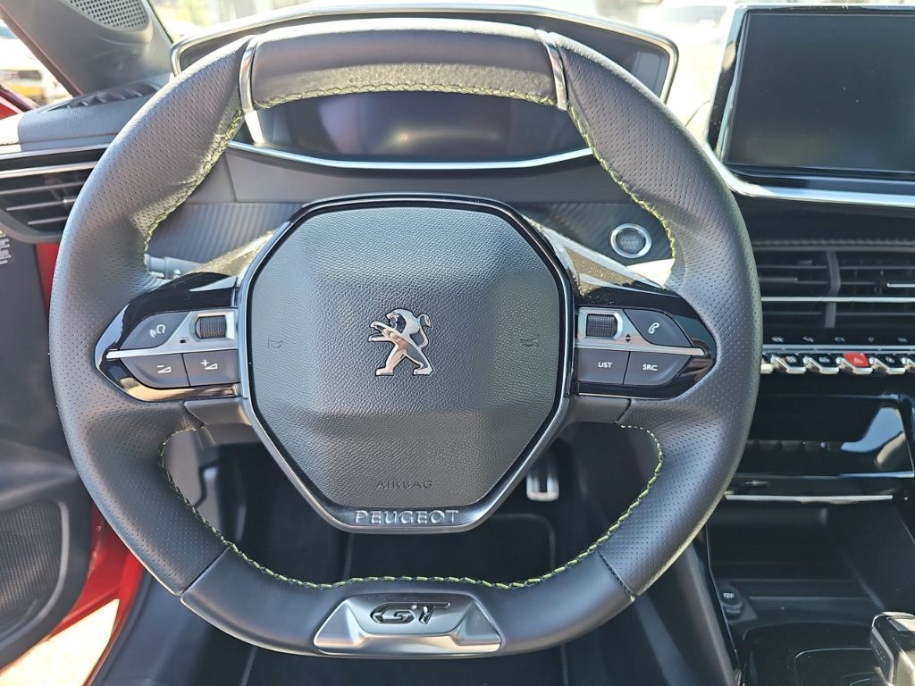 Fahrzeugabbildung Peugeot e-208 GT Elektro 136 Full-LED, Navigation, Klima