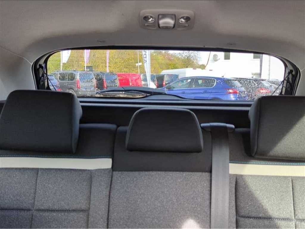 Fahrzeugabbildung Citroën C4 Cactus 1.2 PureTech 110 Shine S&S (EURO 6d)