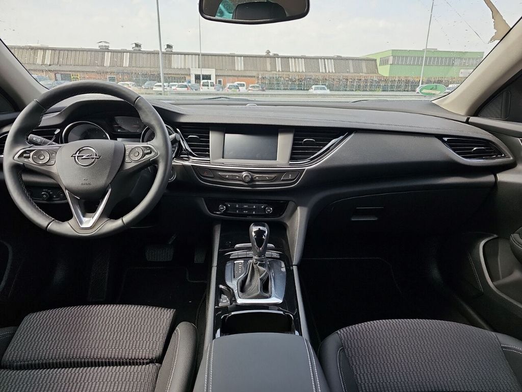 Fahrzeugabbildung Opel Insignia Grand Sport Elegance 2.0 CDTI EU6d