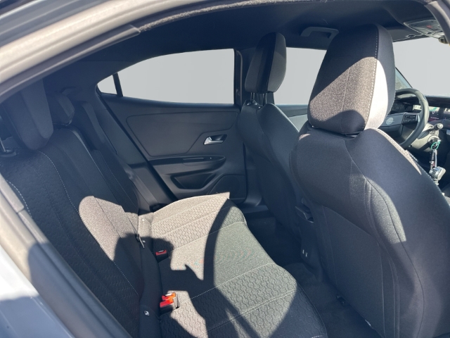 Fahrzeugabbildung Opel Mokka Edition Digitales Cockpit LED Apple CarPlay Android Auto Musikstreaming DAB