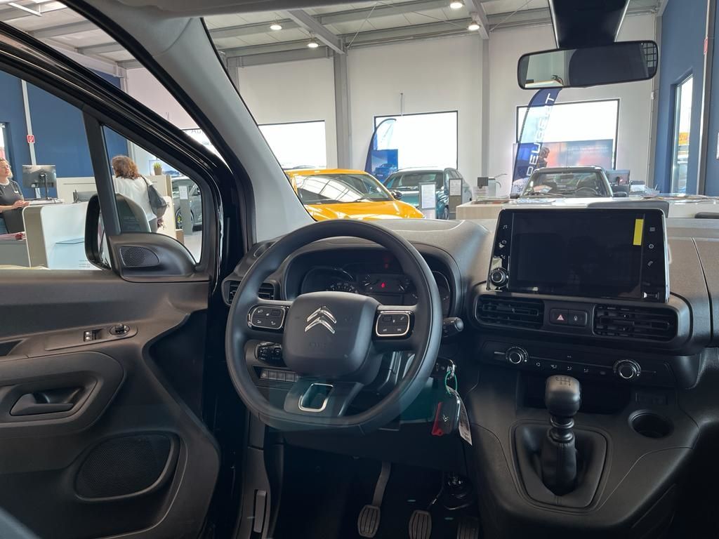 Fahrzeugabbildung Citroën Berlingo MPV M Live Pack Hdi 100 S&S