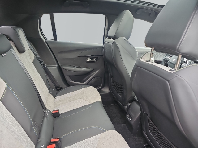 Fahrzeugabbildung Peugeot e-208 GT Pack Elektro Panorama Navi LED ACC Apple CarPlay Android Auto Klimaautom