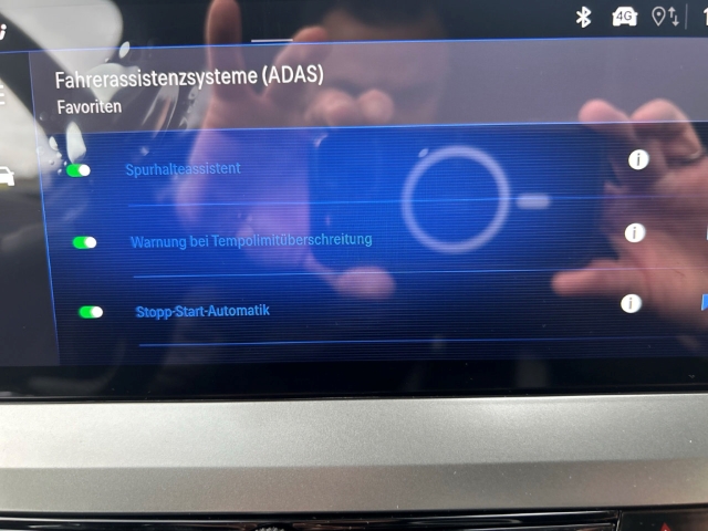 Fahrzeugabbildung Opel Mokka Edition Digitales Cockpit LED Apple CarPlay Android Auto Musikstreaming DAB
